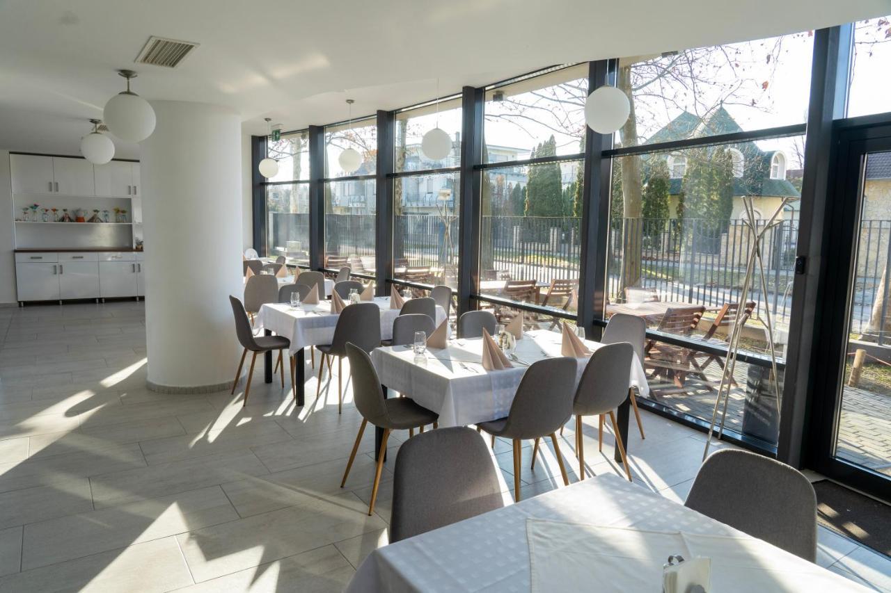Zamardi Tok Hotell Exteriör bild