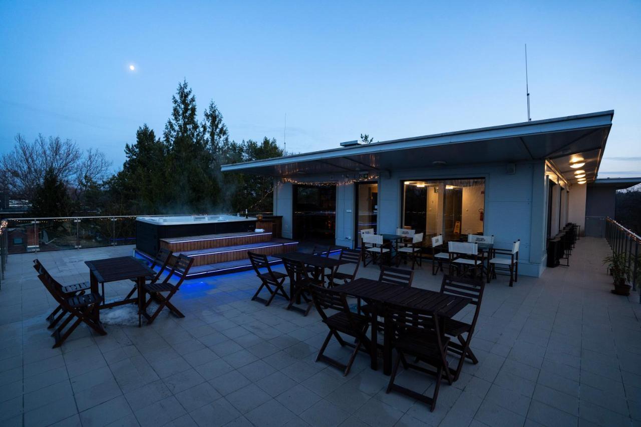 Zamardi Tok Hotell Exteriör bild