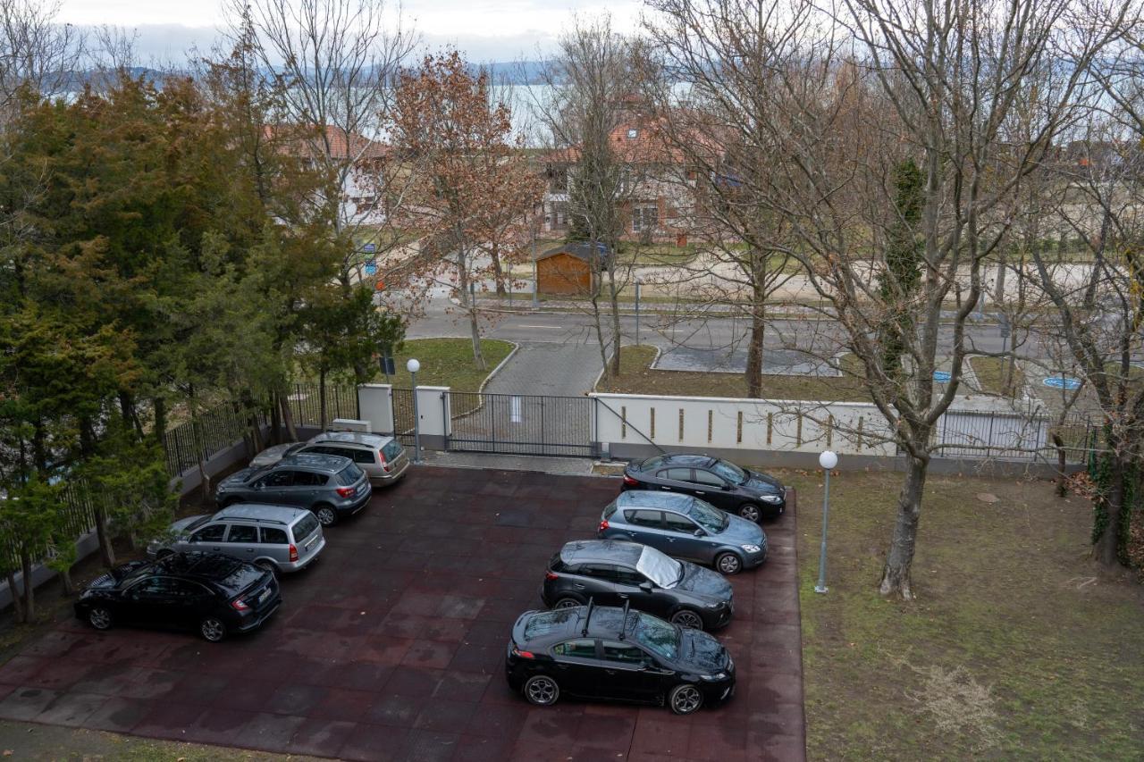 Zamardi Tok Hotell Exteriör bild